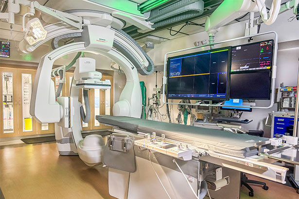 Biplane imaging system